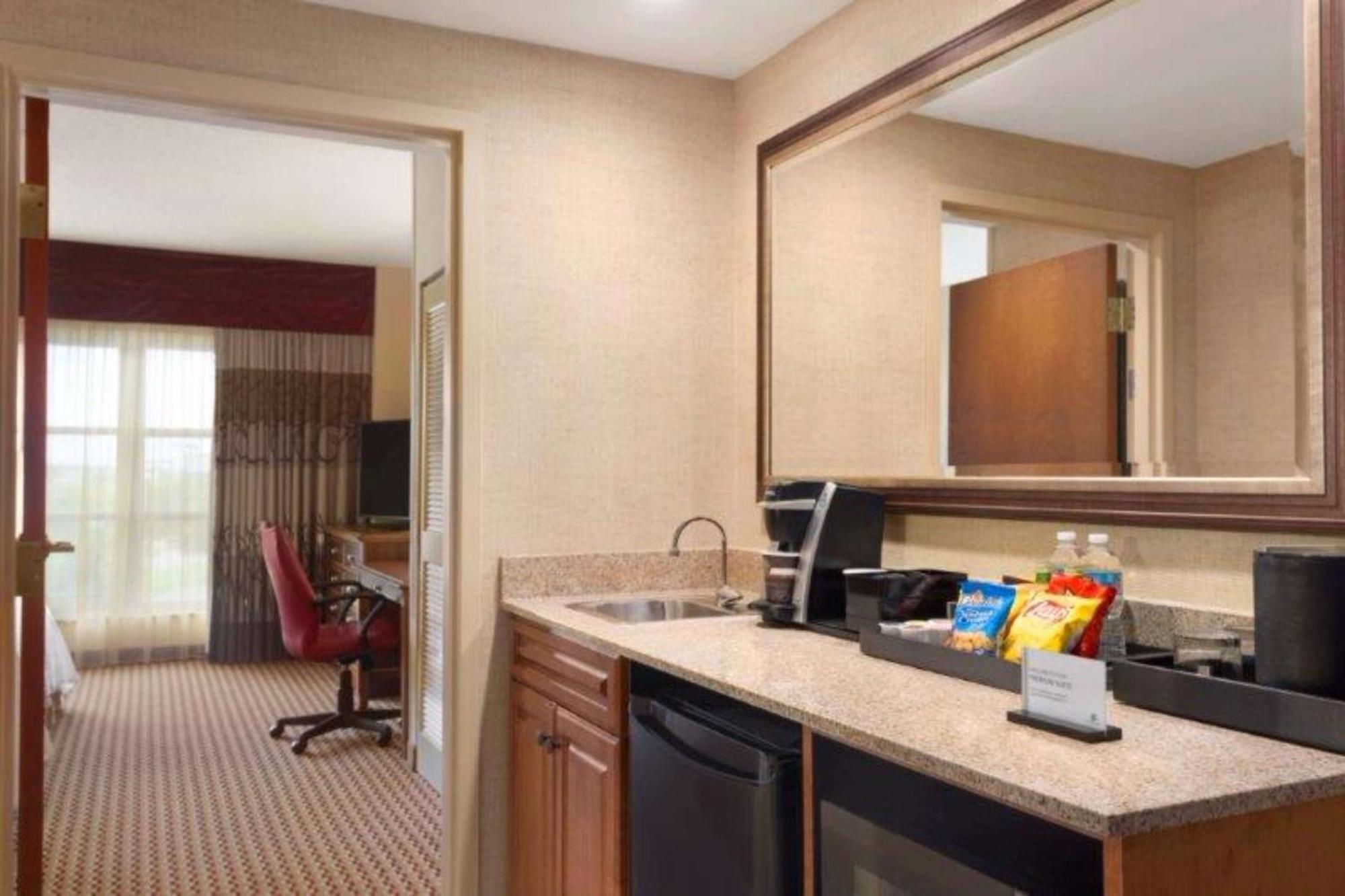Embassy Suites Northwest Arkansas - Hotel, Spa & Convention Center Rogers Zewnętrze zdjęcie